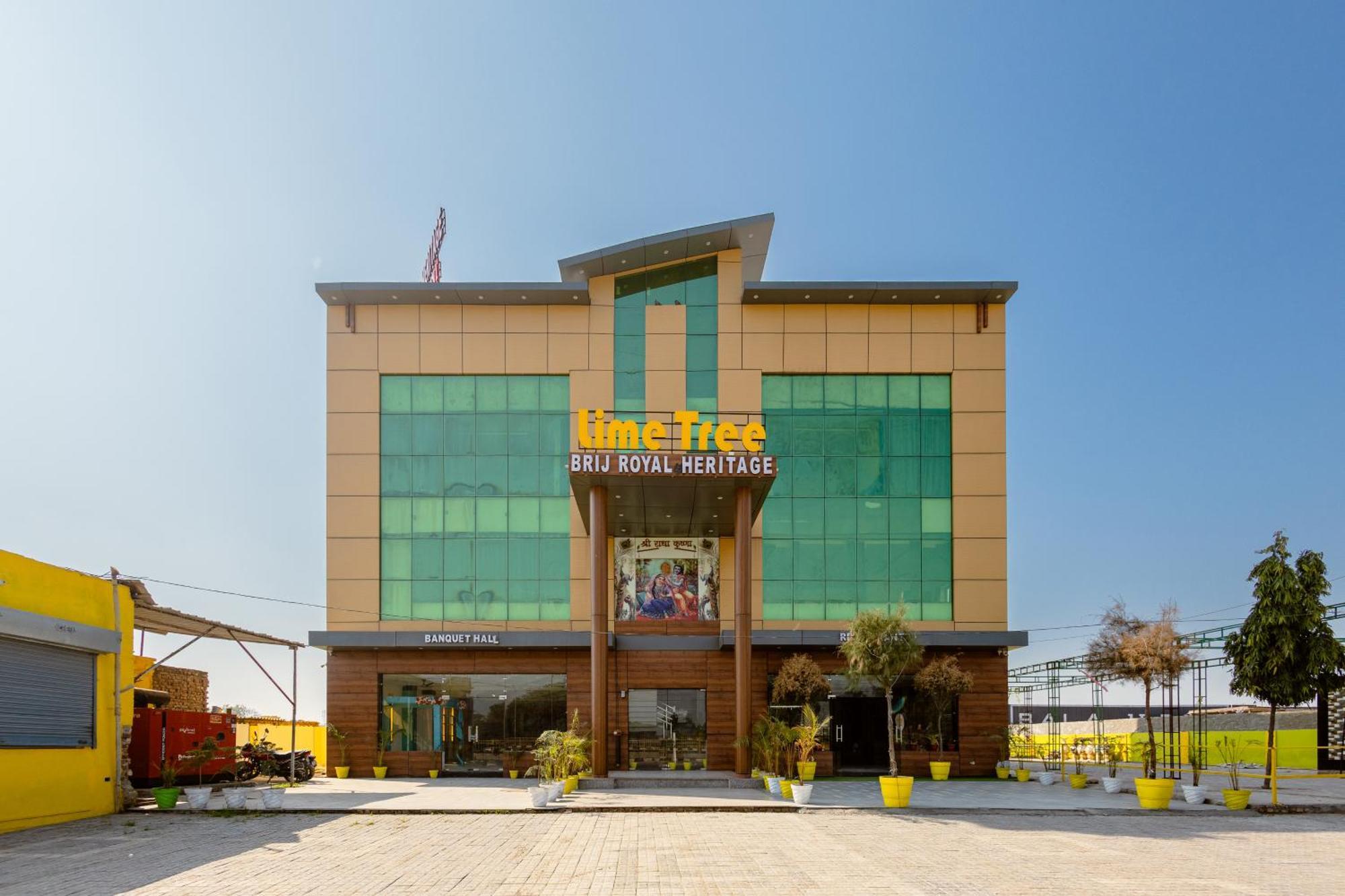 Lime Tree Hotel And Banquet Vrindávan Kültér fotó
